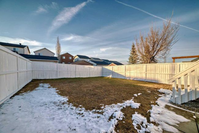 17 Sage Hill Court Nw, Home with 5 bedrooms, 3 bathrooms and 2 parking in Calgary AB | Image 39