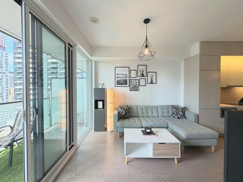 1712-101 Peter Street, Toronto, ON, M5V0G6 | Card Image