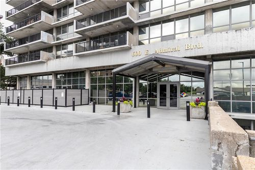 803-600 Admiral Blvd, Kansas City, MO, 64106-1570 | Card Image