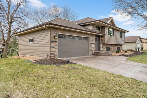 6236 Nathan Lane N, Maple Grove, MN, 55369 | Card Image