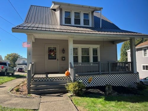 612 N Broadway St, Barnesville, OH, 43713-1114 | Card Image