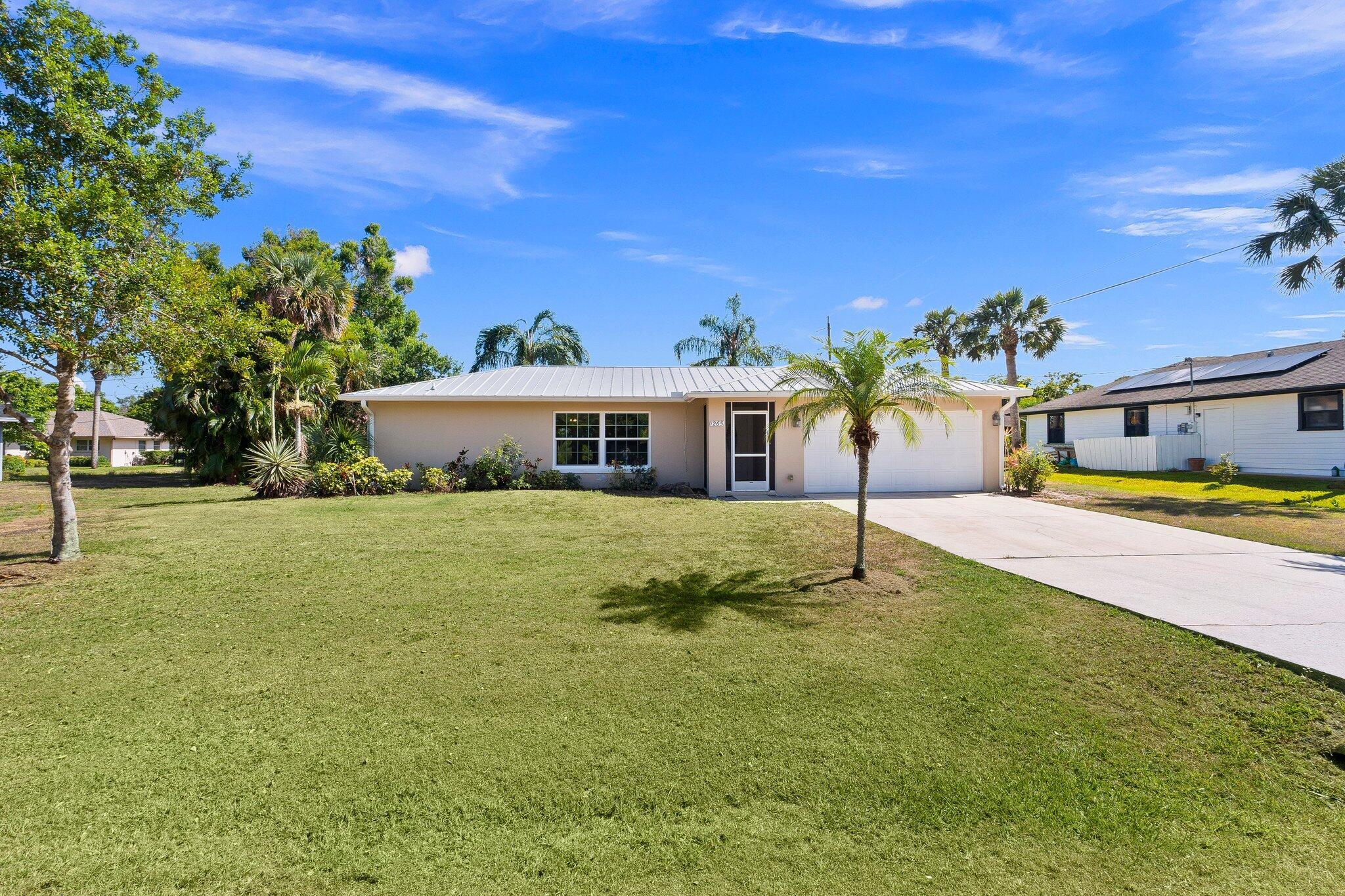 5th Pl, Vero Beach, FL 32962