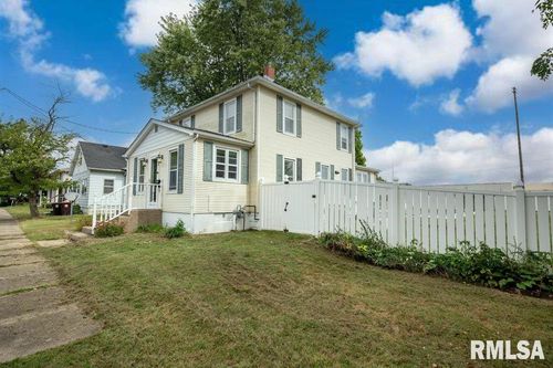 118 S Liberty Ave, Morton, IL, 61550-1822 | Card Image