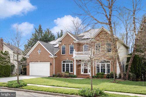 9102 Travener Cir, FREDERICK, MD, 21704-7823 | Card Image
