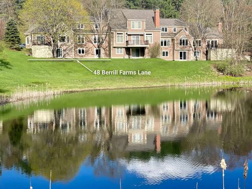48 Berrill Farms Ln, Hanover, NH, 03755-3217 | Card Image