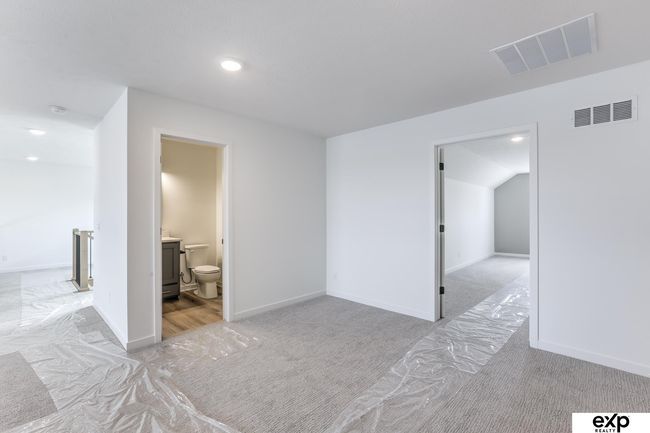 28574 Jessie Cir, House other with 3 bedrooms, 3 bathrooms and 3 parking in Valley NE | Image 30