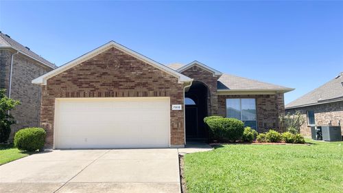 7810 Corona Ct, Arlington, TX, 76002-4786 | Card Image
