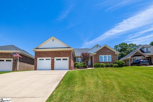 821 E Golden View Lane, Boiling Springs, SC, 29316 | Card Image