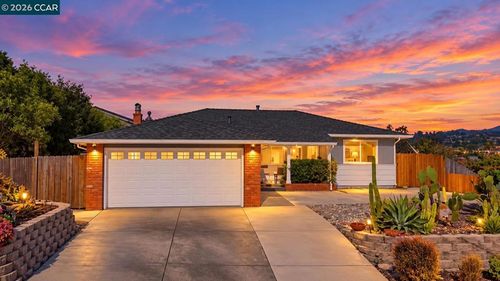 2444 Fitzpatrick St, San Pablo, CA, 94806-1530 | Card Image