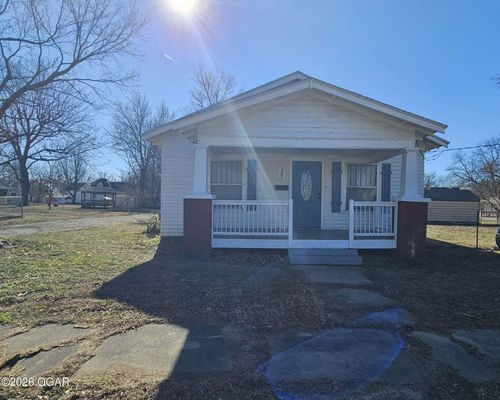 207 E Antelope St, Girard, KS, 66743-1502 | Card Image