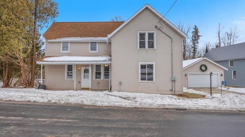 13115-13113 Pioneer Road, MEEME, WI, 53063 | Card Image