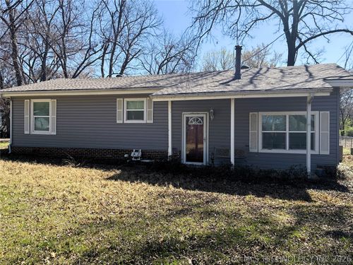 8861 Apple St, Kingston, OK, 73439-2028 | Card Image