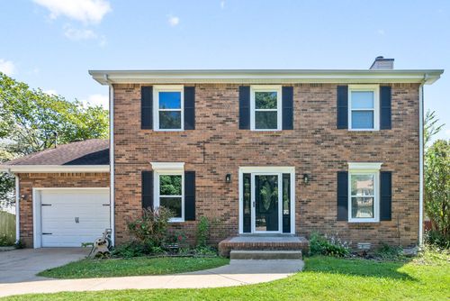 830 Iris Ln, Clarksville, TN, 37042-5851 | Card Image