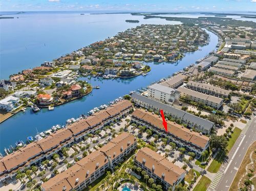 391 Madeira Cir, TIERRA VERDE, FL, 33715-1986 | Card Image