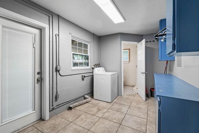 6208 Florida Cir E, House other with 2 bedrooms, 1 bathrooms and null parking in APOLLO BEACH FL | Image 9