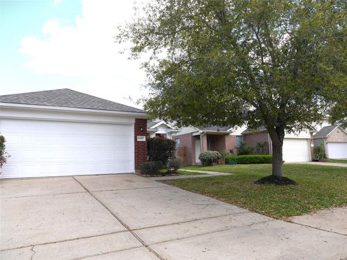 16327 Bettong Ct, Sugar Land, TX, 77498-7621 | Card Image