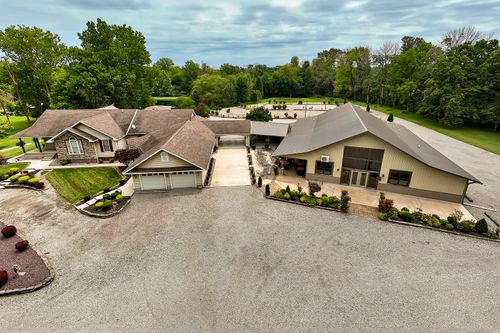 4600 Ava Rd, Murphysboro, IL, 62966-4484 | Card Image