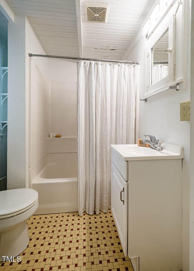 220GlandonDr-011 | Image 88