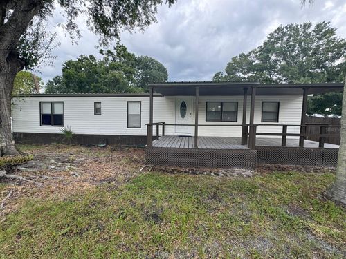 8711 Mayflower Rd, Tampa, FL, 33615-2803 | Card Image