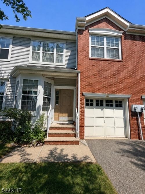 38 Gordon Cir, Parsippany, NJ, 07054-3496 | Card Image