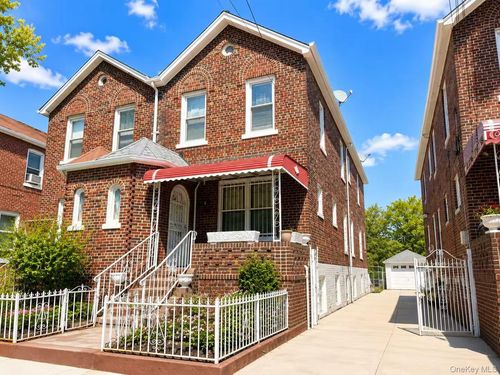 53 E 59th Street, New York, NY, 11203 | Card Image