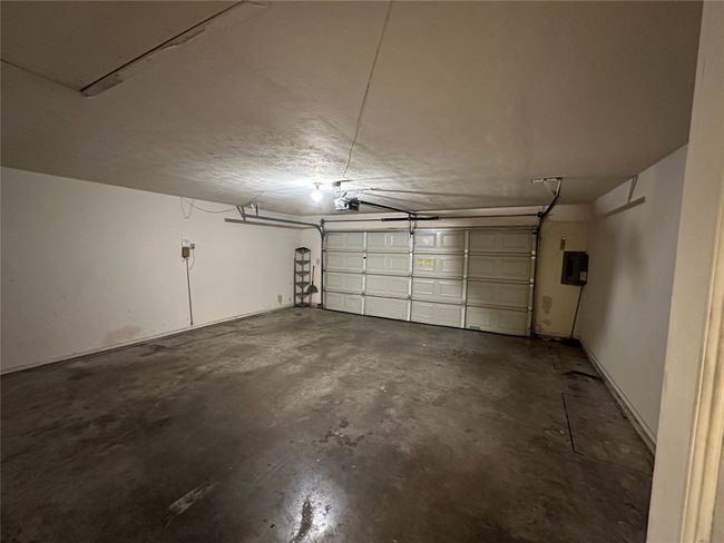 9708 - 9706 Springtree Ln, Home with 4 bedrooms, 4 bathrooms and 4 parking in Dallas TX | Image 10