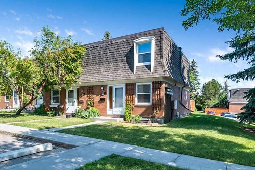 81-330 Canterbury Drive Sw, Calgary, AB, T2W1H6 | Card Image