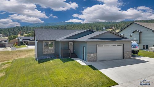 2694 Meadows Dr, Sturgis, SD, 57785-1702 | Card Image