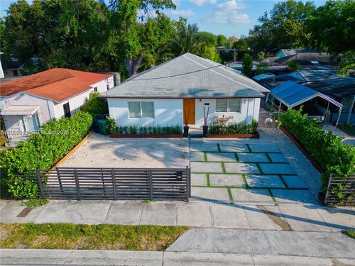 311 Nw 95th St, Miami, FL, 33150-1933 | Card Image