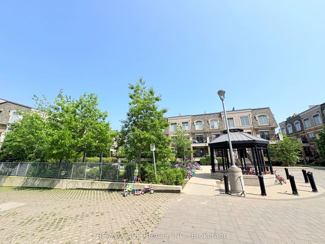 8 - 2441 Greenwich Dr, Condo with 2 bedrooms, 2 bathrooms and 2 parking in Oakville ON | Image 38