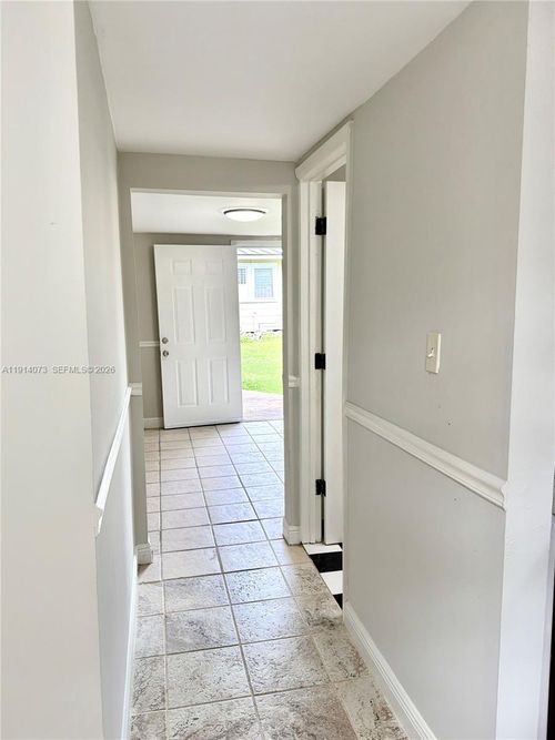 rear-ground-1350 Sw 13th St, Miami, FL, 33145-1661 | Card Image