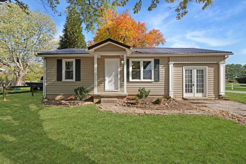 201 Moore Ave, Portland, TN, 37148-1812 | Card Image