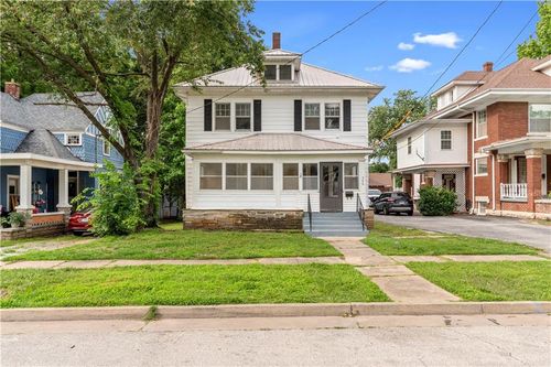 506 Walnut St, Nevada, MO, 64772-2234 | Card Image