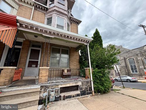 1058 N 11th St, READING, PA, 19604-2223 | Card Image