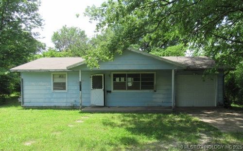 915 N Downing Ave, Dewey, OK, 74029-2153 | Card Image