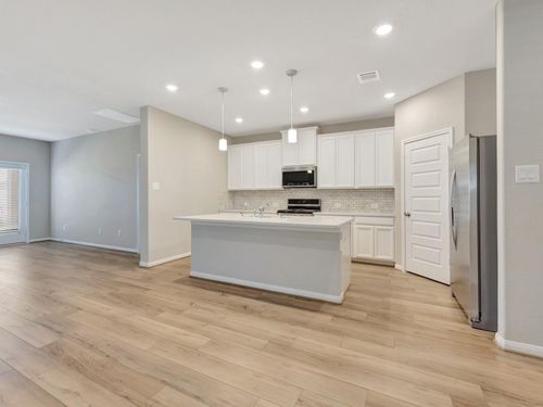 17804 Mill Manor Dr, Montgomery, TX, 77316-3432 | Card Image