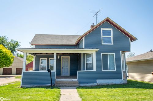 1203 West St, Grinnell, IA, 50112-1649 | Card Image