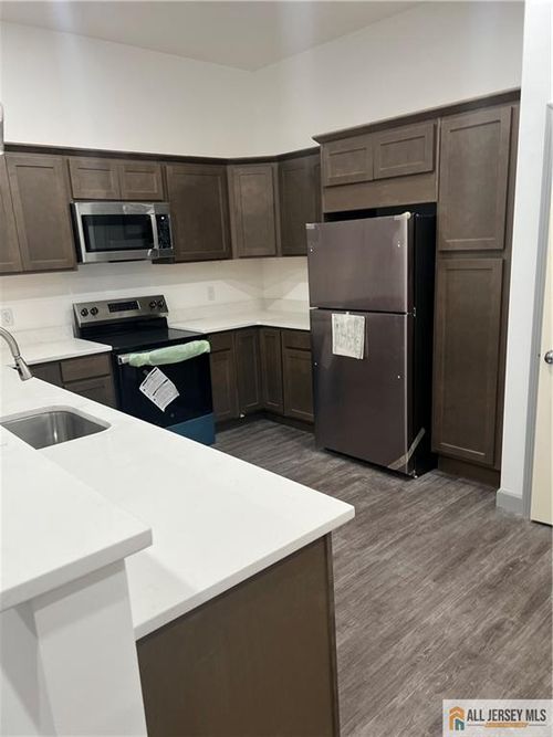219-204 Rockaway Ave, Rockaway, NJ, 07866-3908 | Card Image