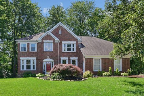 594 Belle Meade Farm Dr, Loveland, OH, 45140-7302 | Card Image