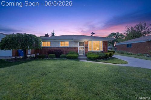 31561 Tecla Dr, Warren, MI, 48088-2037 | Card Image