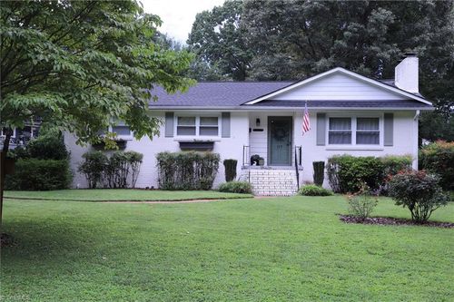 117 Marian Ln, Winston-Salem, NC, 27104-1401 | Card Image
