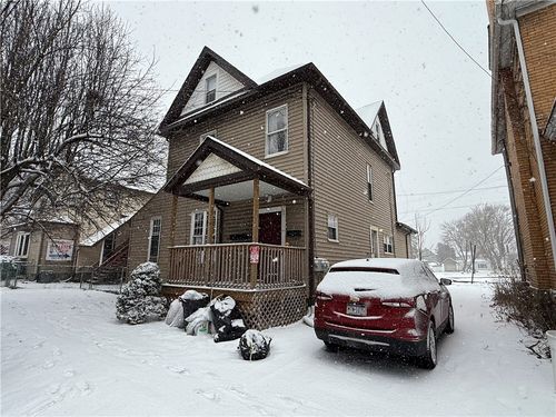 325 W Cunningham St, Butler, PA, 16001-6935 | Card Image