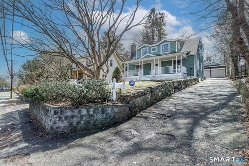 190 Toms Rd, Stamford, CT, 06906-1032 | Card Image