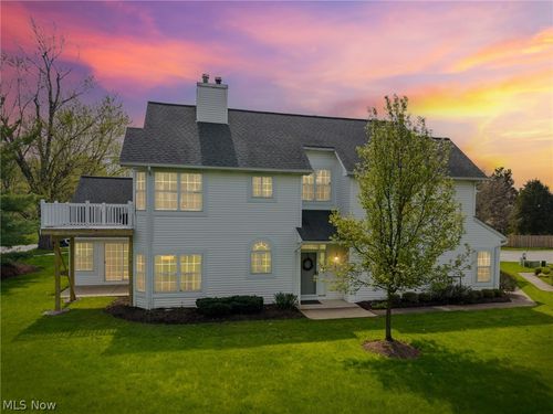 116 Vista Ct, North Olmsted, OH, 44070-5700 | Card Image