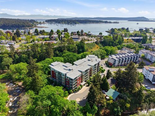 308-20 Barsby Ave, Nanaimo, BC, V9R0K4 | Card Image