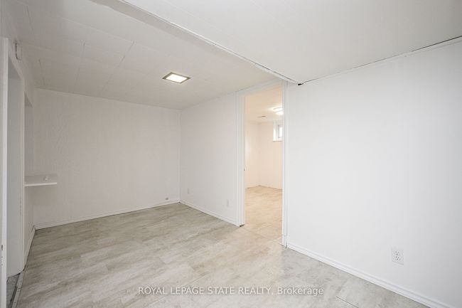 137 Allenby Ave, House other with 3 bedrooms, 3 bathrooms and 7 parking in Hamilton ON | Image 19