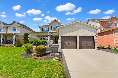 29 Watson Cres, Ayr, ON, N0B1E0 | Card Image