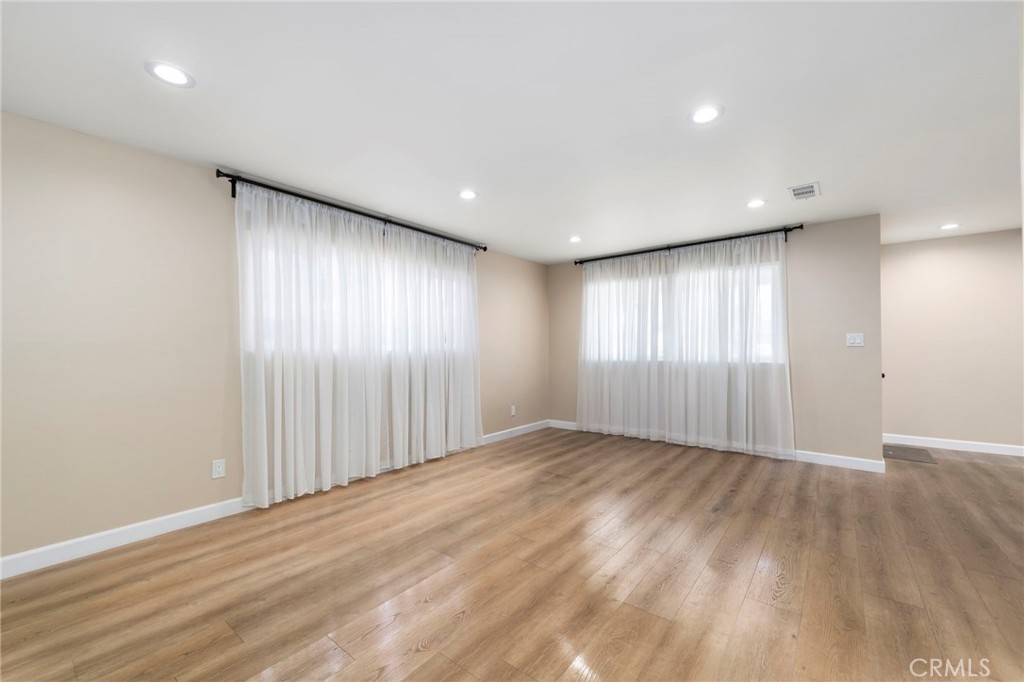 Residential in Hawaiian Gardens 5