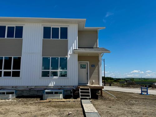 42 Lavelle Close, Red Deer, AB, T4S0S5 | Card Image