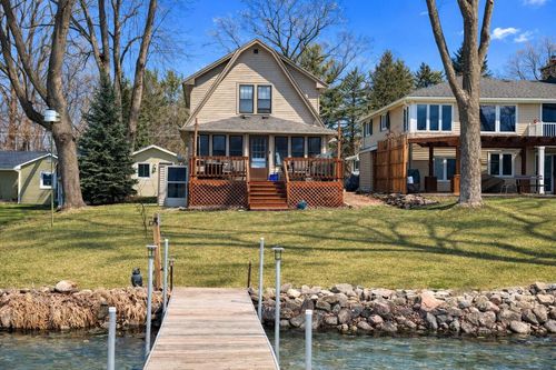4827 Riverside Road, Waterford, WI, 53185 | Card Image